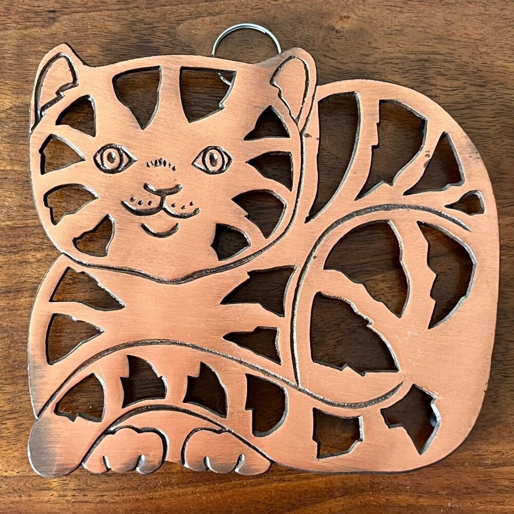 Vintage '90s ODI Cat Trivet Copper & Cast Iron Wall Hanging Hot Plate Farmhouse